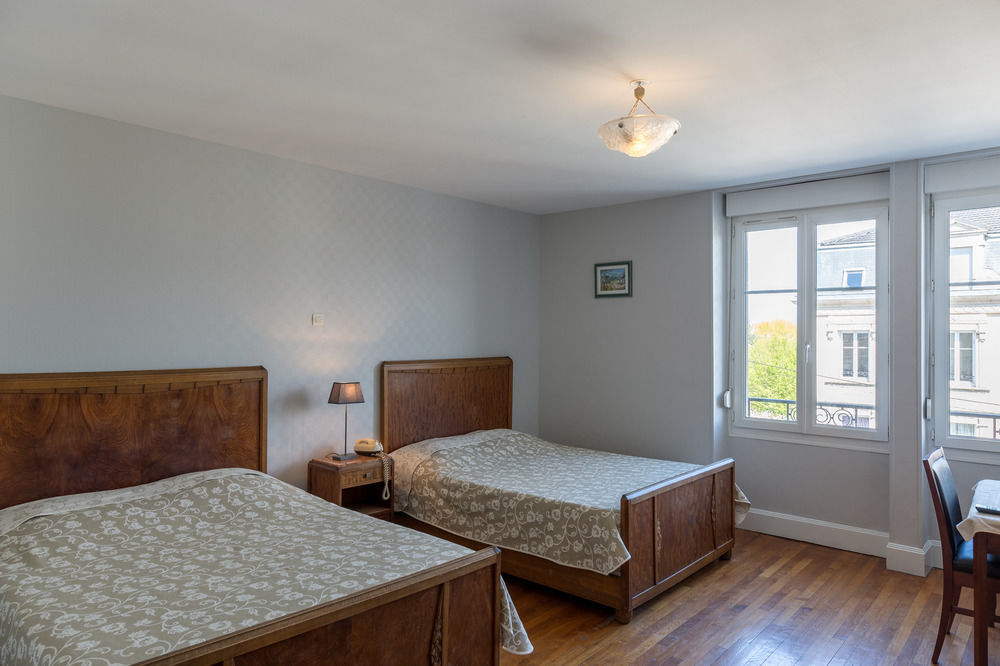 Hotel De L'Europe Toul Ngoại thất bức ảnh